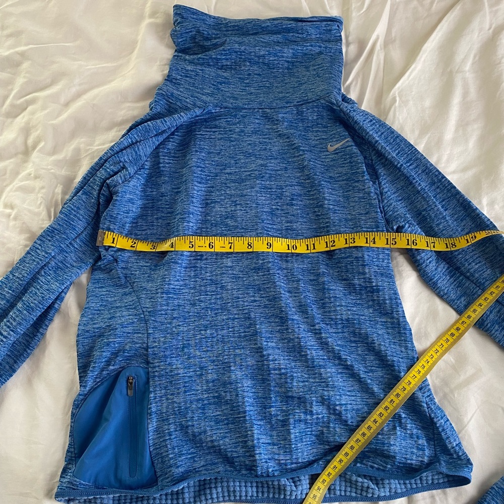 Cow neck thermal pullover